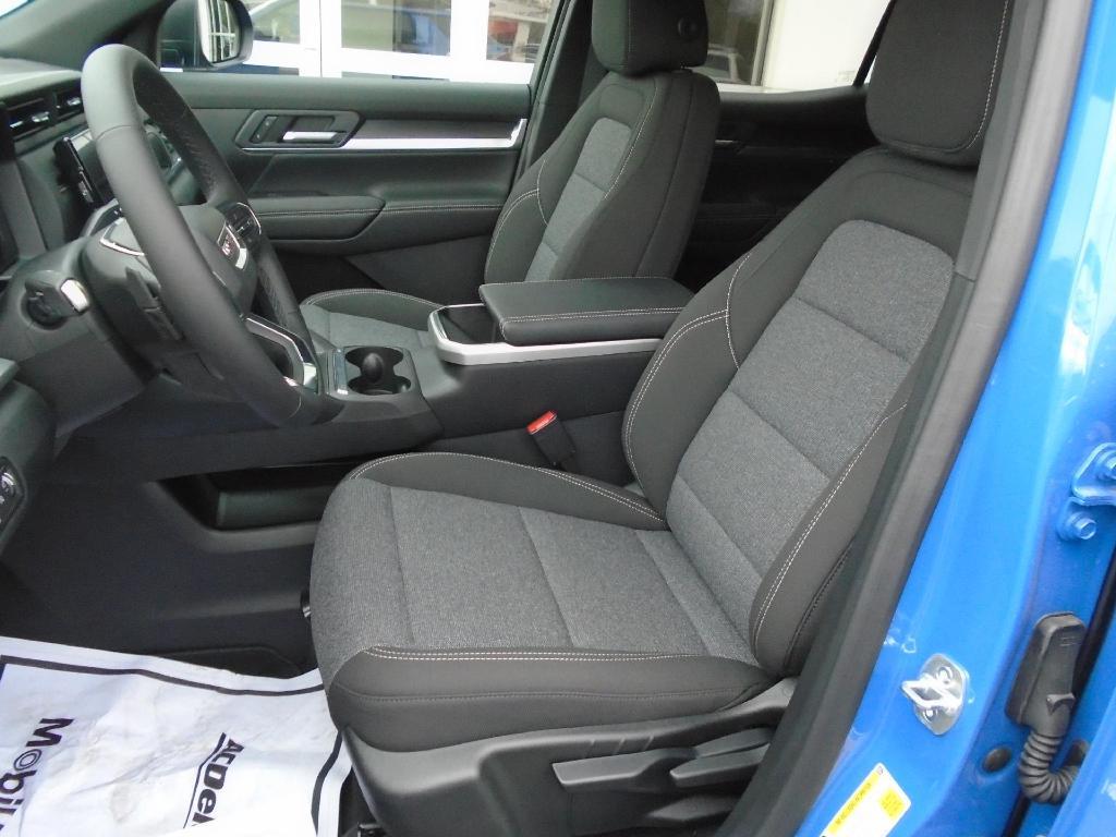 new 2025 GMC Terrain car, priced at $33,890