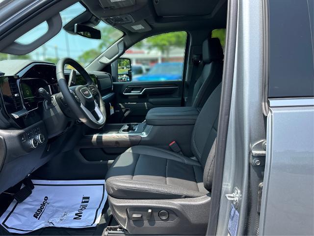 new 2025 GMC Sierra 2500 car, priced at $80,700