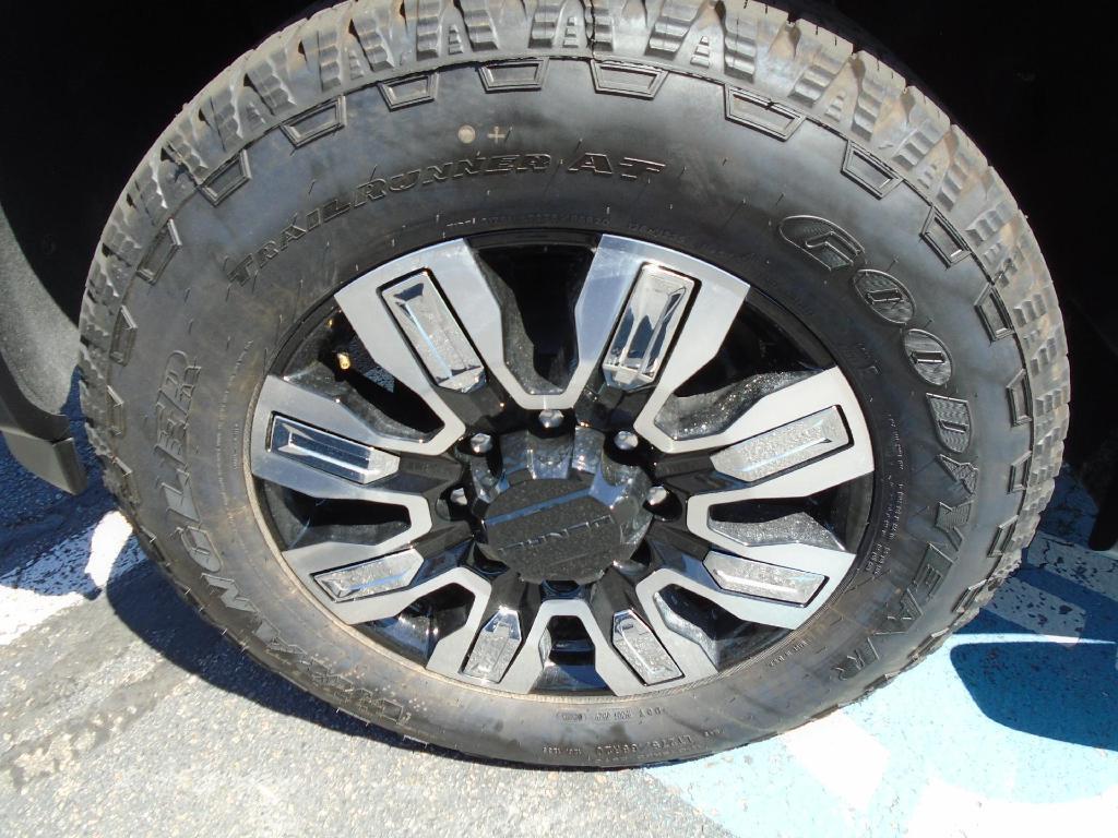 new 2025 GMC Sierra 2500 car, priced at $89,235