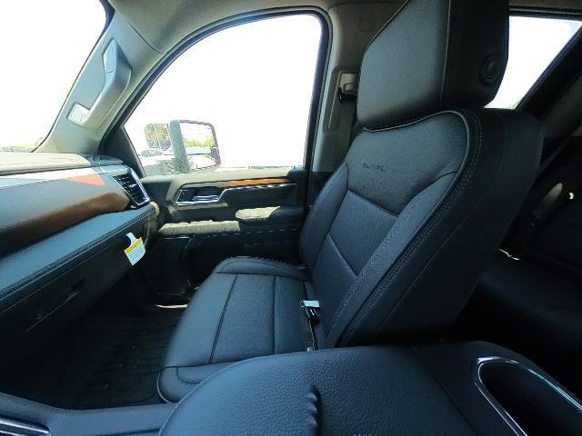 new 2025 GMC Sierra 2500 car, priced at $89,235