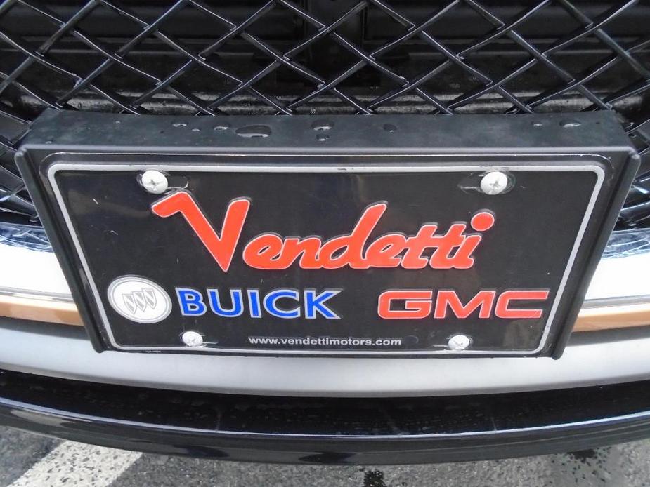 new 2024 Buick Encore GX car, priced at $32,583