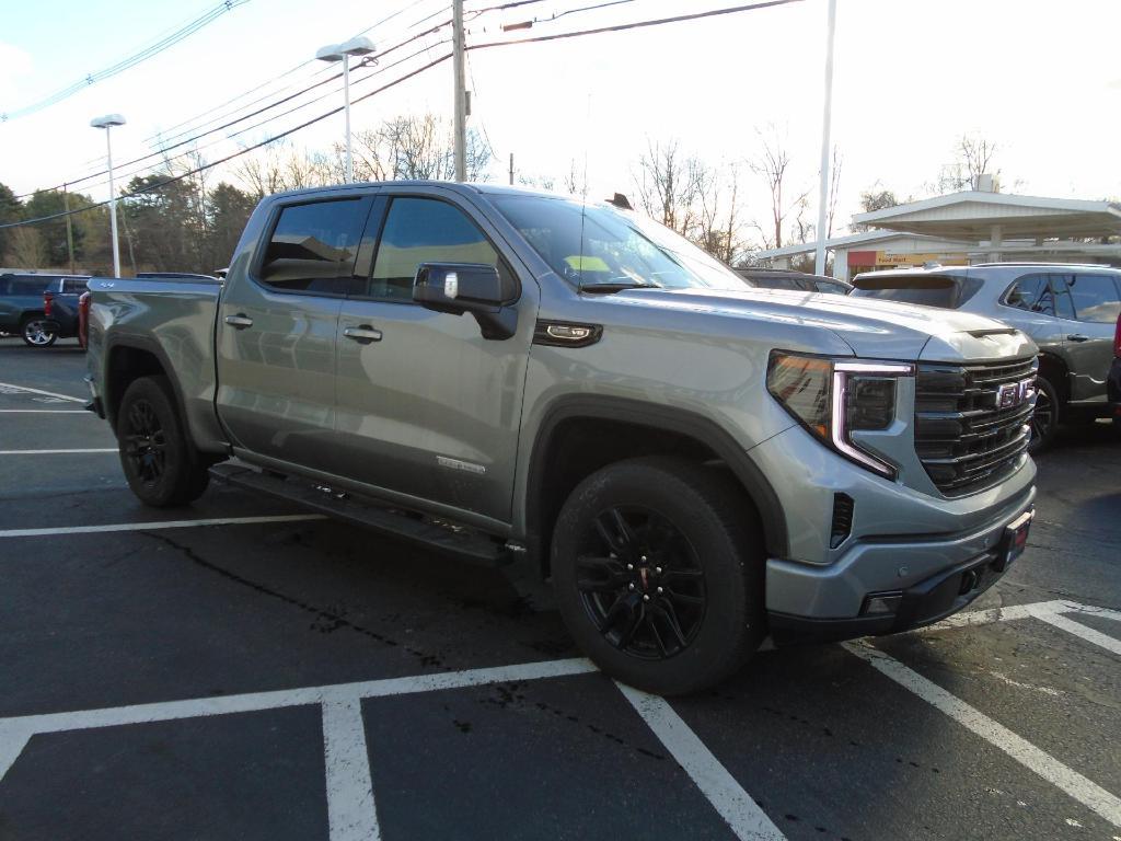 new 2024 GMC Sierra 1500 car, priced at $62,860