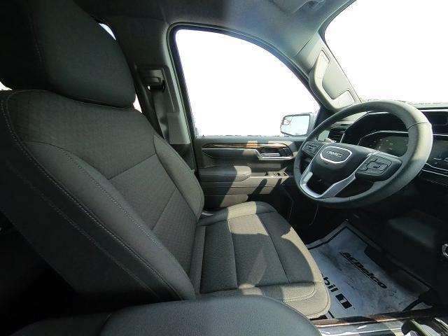 new 2025 GMC Sierra 1500 car, priced at $55,061