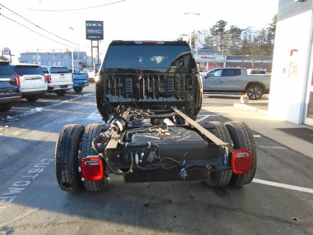 new 2025 GMC Sierra 3500 car, priced at $58,473