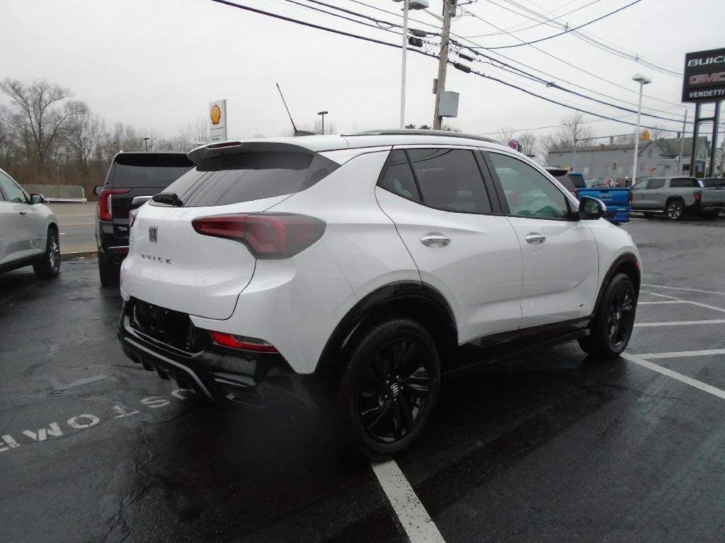 new 2025 Buick Encore GX car, priced at $31,530