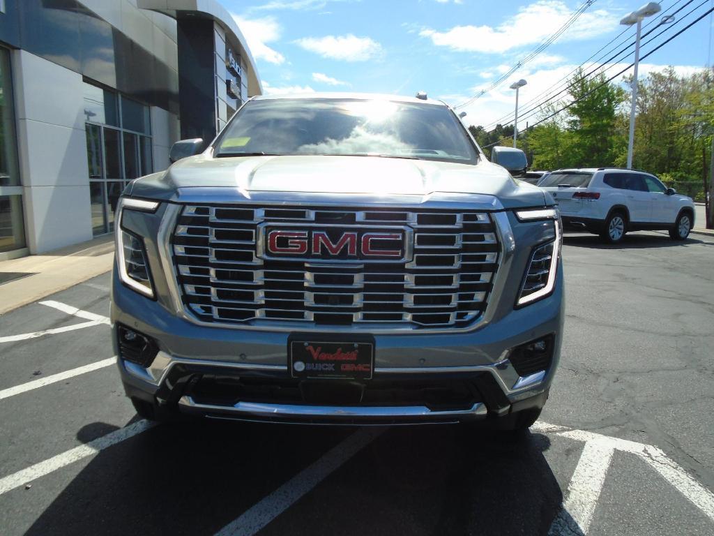 new 2025 GMC Yukon XL car, priced at $98,125
