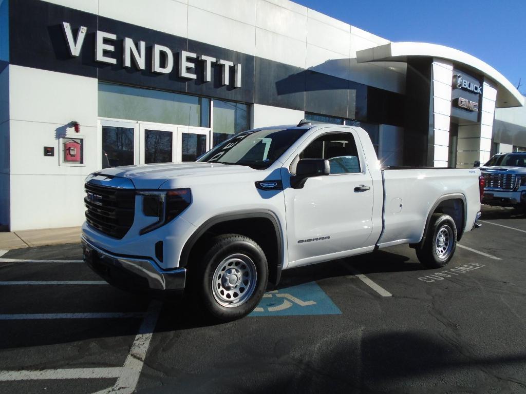 new 2025 GMC Sierra 1500 car, priced at $40,735