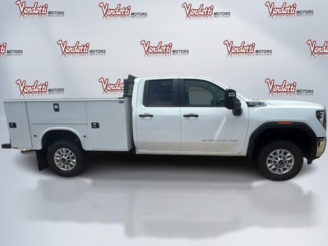 new 2025 GMC Sierra 2500 car, priced at $69,803