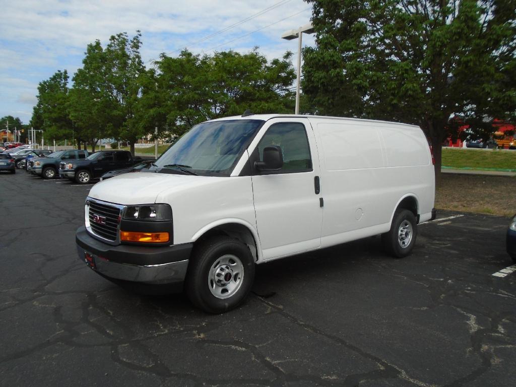 new 2025 GMC Savana 2500 car, priced at $50,895