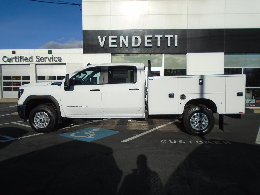 new 2024 GMC Sierra 2500 car, priced at $73,953