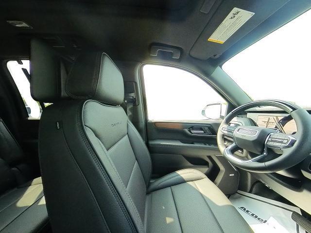 new 2025 GMC Yukon XL car, priced at $96,275