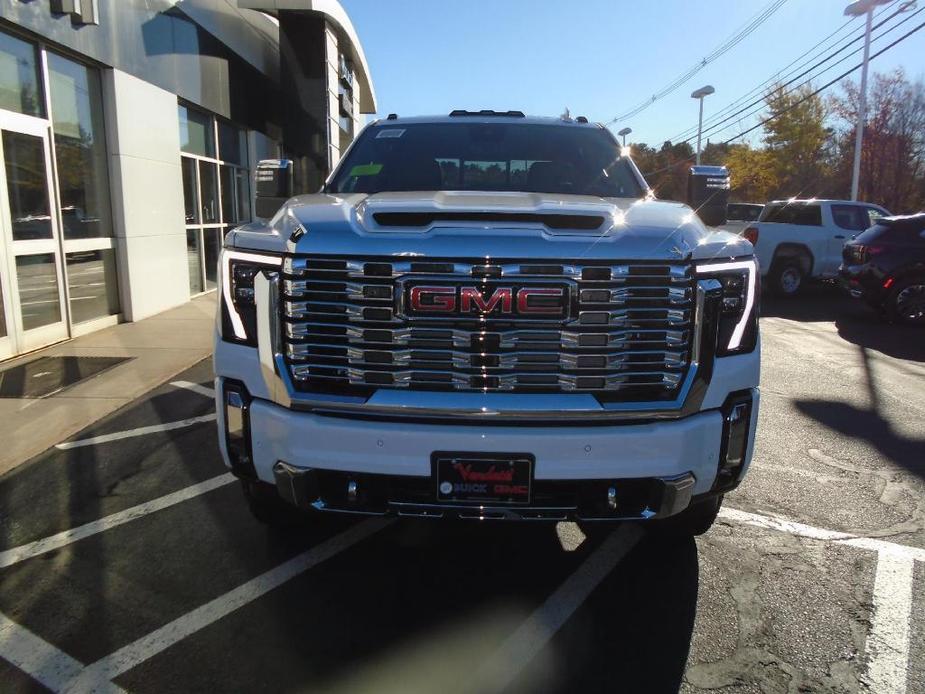 new 2025 GMC Sierra 2500 car, priced at $77,395