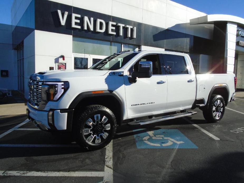 new 2025 GMC Sierra 2500 car, priced at $77,395