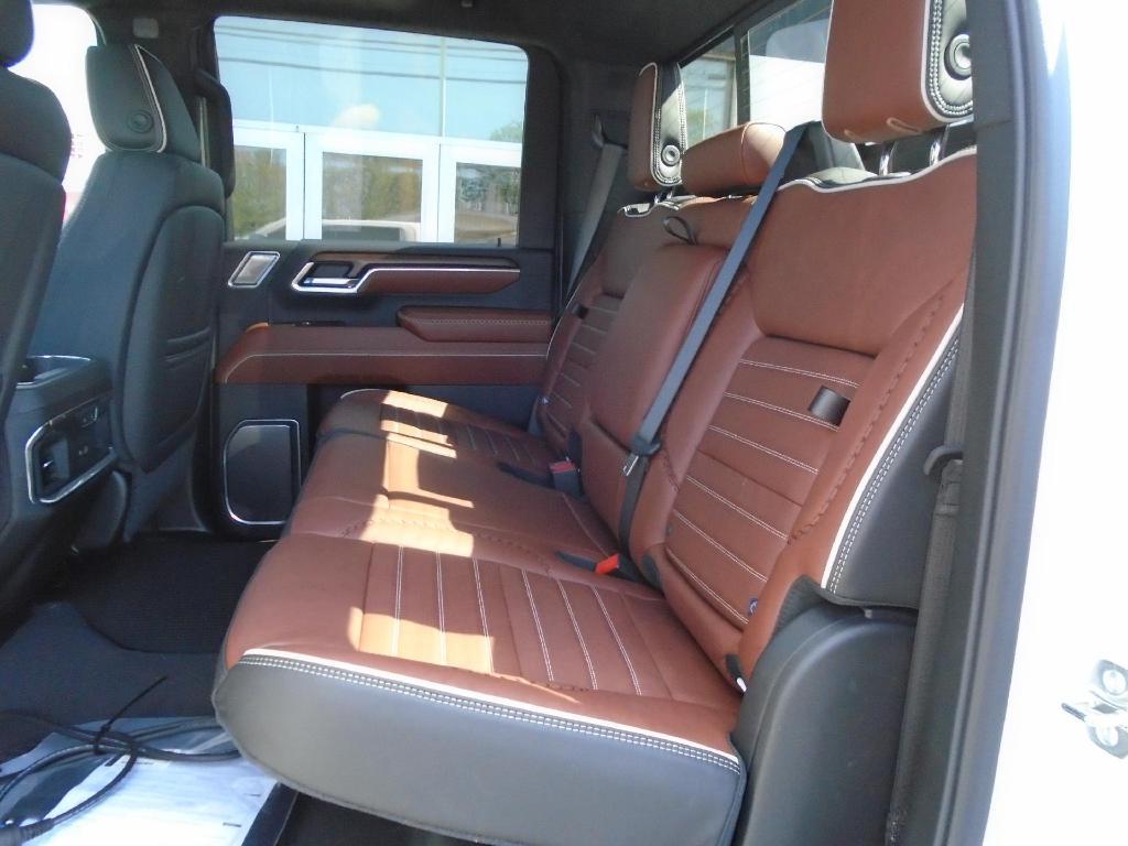 new 2025 GMC Sierra 2500 car, priced at $97,165