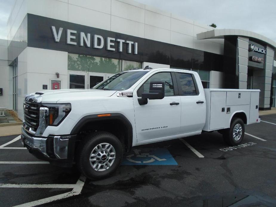 new 2024 GMC Sierra 2500 car, priced at $72,319