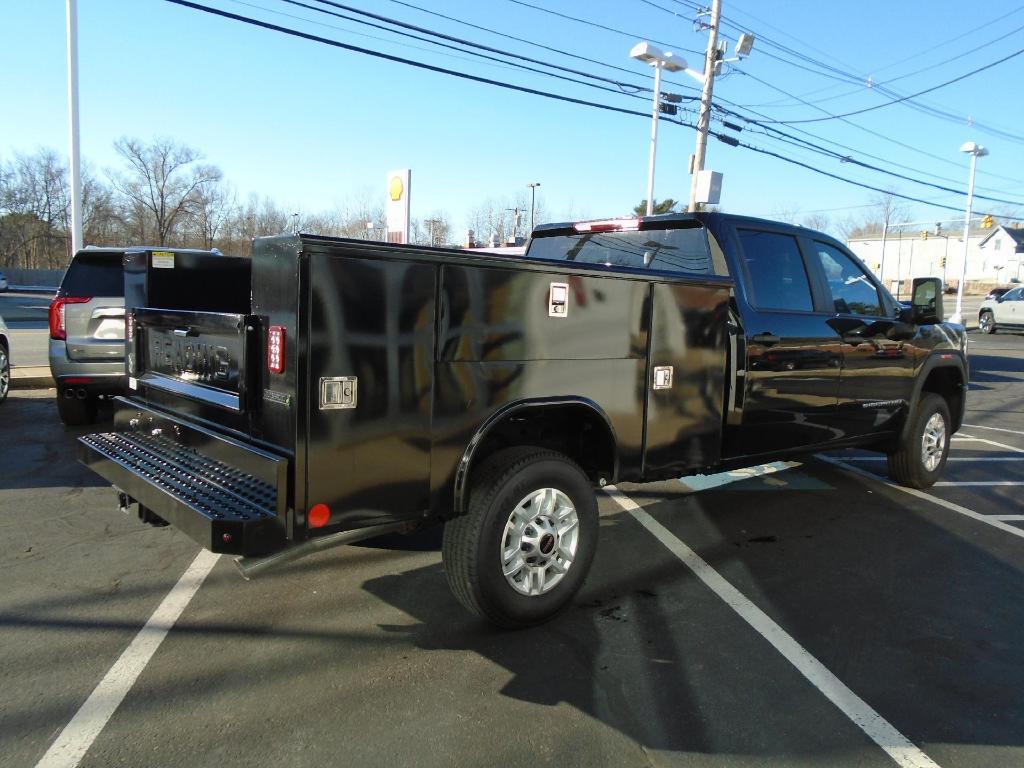 new 2024 GMC Sierra 2500 car, priced at $76,044