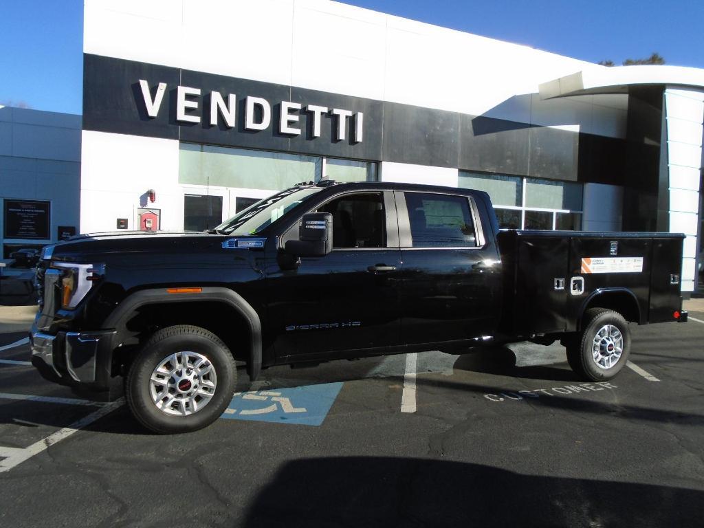 new 2024 GMC Sierra 2500 car, priced at $76,044