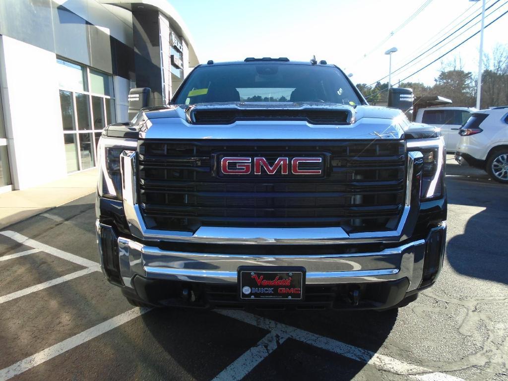 new 2024 GMC Sierra 2500 car, priced at $76,044