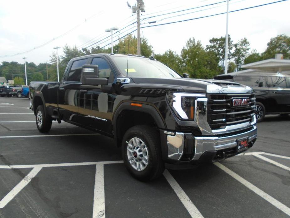 new 2024 GMC Sierra 2500 car, priced at $57,895