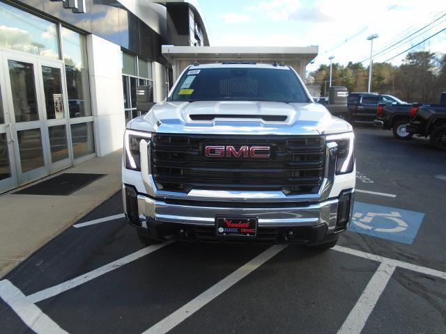 new 2024 GMC Sierra 3500 car, priced at $82,278