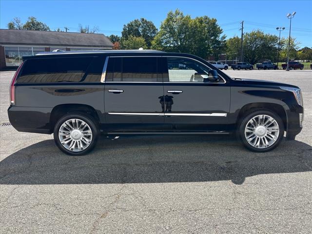 used 2017 Cadillac Escalade ESV car, priced at $26,995