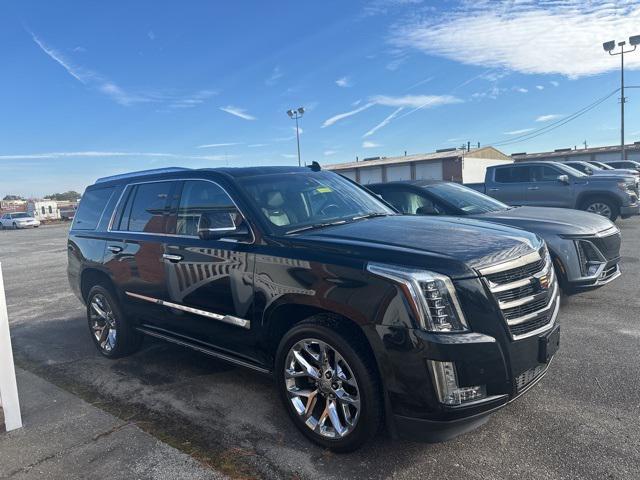 used 2016 Cadillac Escalade car, priced at $27,988