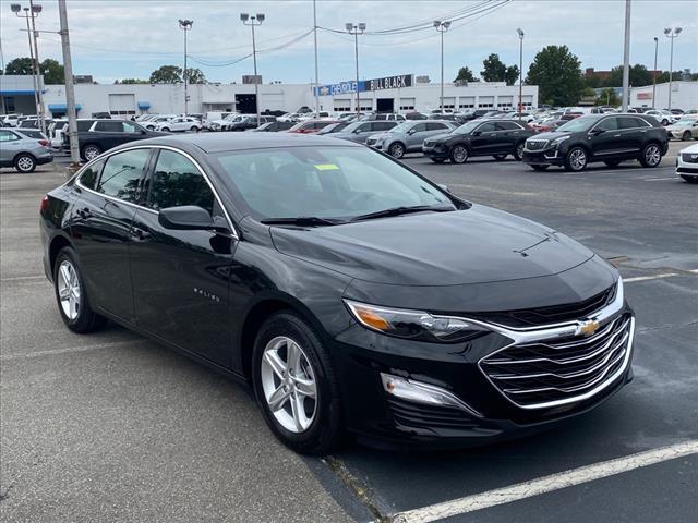 new 2024 Chevrolet Malibu car, priced at $25,710