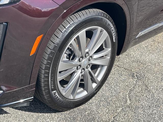 used 2021 Cadillac XT6 car, priced at $31,922