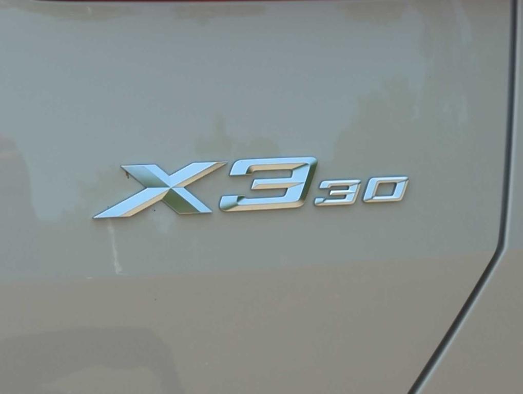 new 2025 BMW X3 car, priced at $59,980