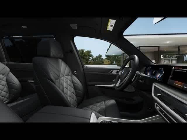 new 2025 BMW X7 car, priced at $98,055