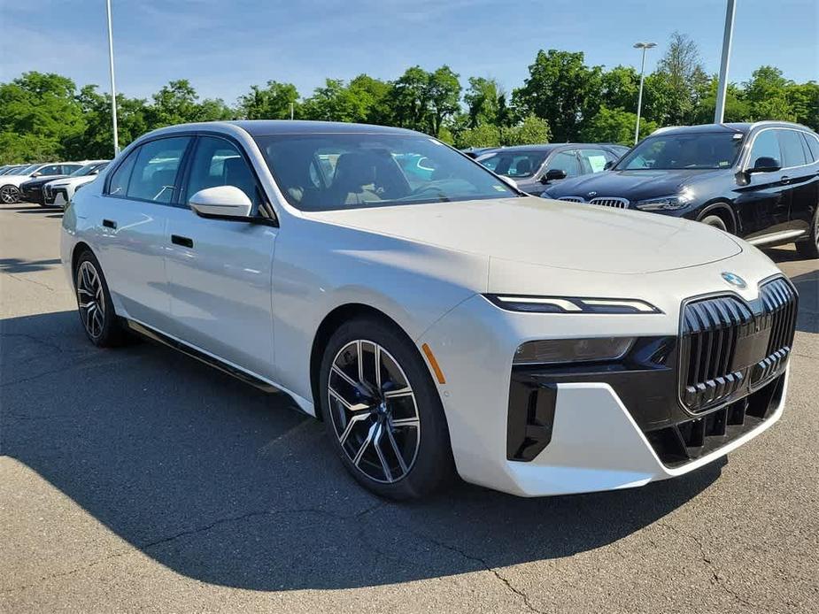 new 2024 BMW 760 car, priced at $127,995