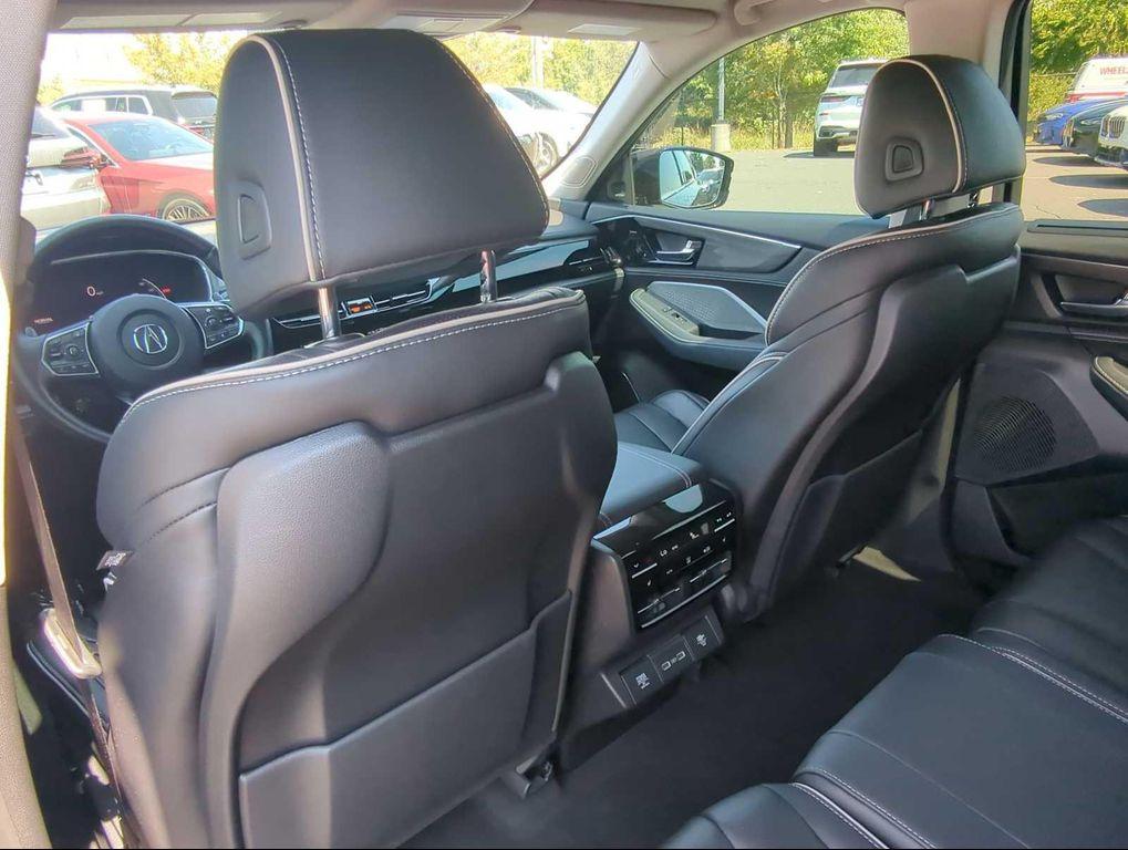 used 2023 Acura MDX car, priced at $39,327