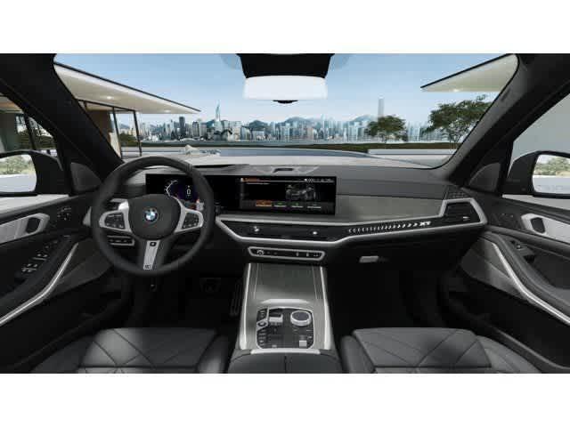 new 2026 BMW X7 car, priced at $105,525