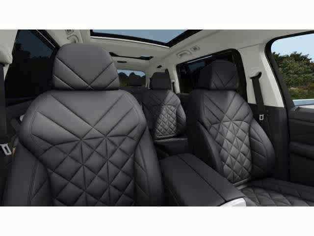 used 2026 BMW X7 car, priced at $91,680