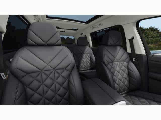 used 2026 BMW X7 car, priced at $91,680