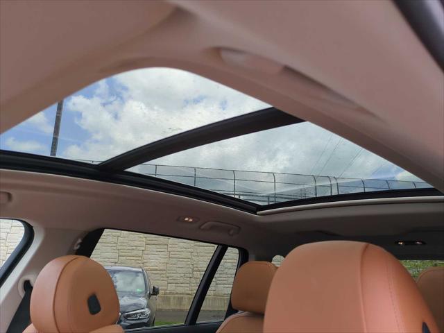 used 2022 BMW X7 car, priced at $54,000