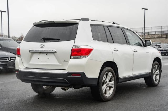 used 2013 Toyota Highlander car, priced at $13,775