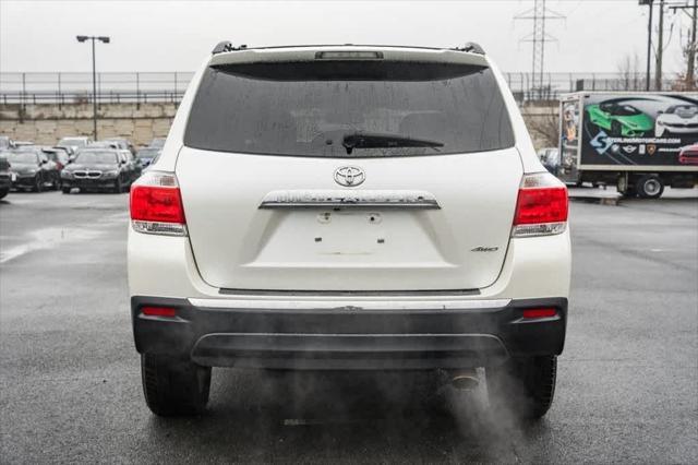 used 2013 Toyota Highlander car, priced at $13,775