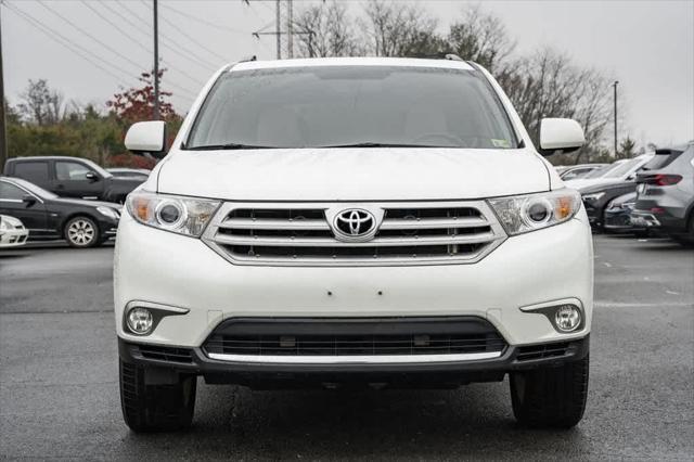 used 2013 Toyota Highlander car, priced at $13,775