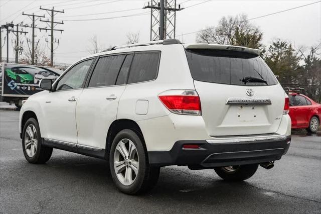 used 2013 Toyota Highlander car, priced at $13,775