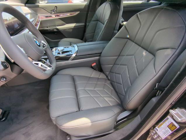 new 2025 BMW 760 car, priced at $133,145