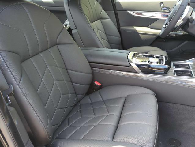 new 2025 BMW 760 car, priced at $133,145