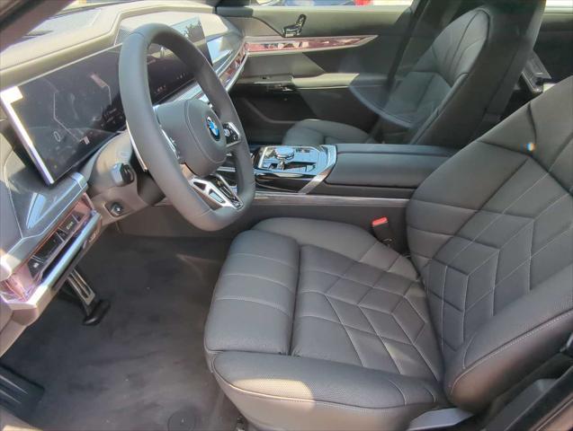 new 2025 BMW 760 car, priced at $133,145