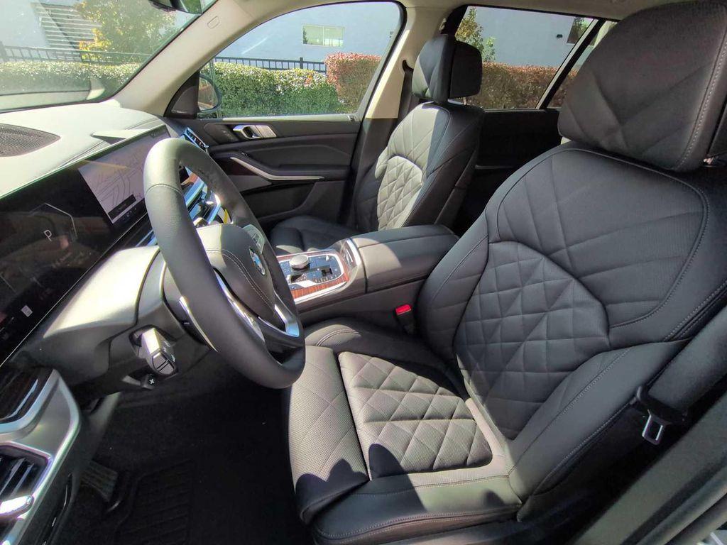 new 2026 BMW X7 car, priced at $94,420
