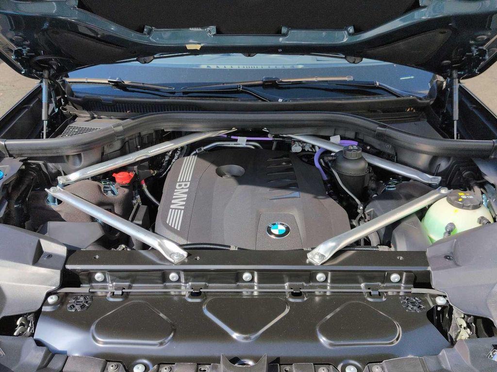 new 2026 BMW X7 car, priced at $94,420