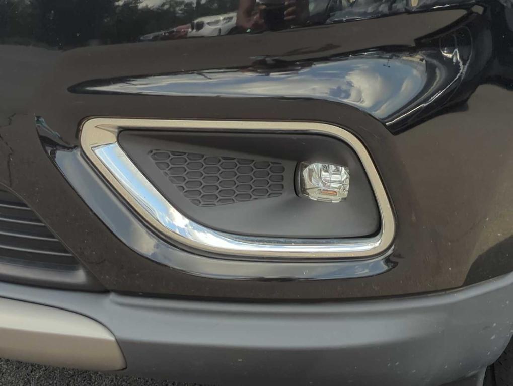 used 2019 Jeep Cherokee car, priced at $21,495