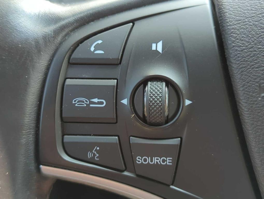used 2018 Acura MDX car, priced at $17,845
