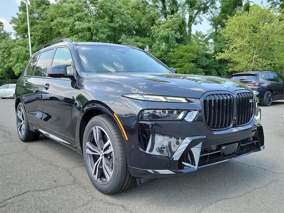 new 2025 BMW X7 car, priced at $117,755