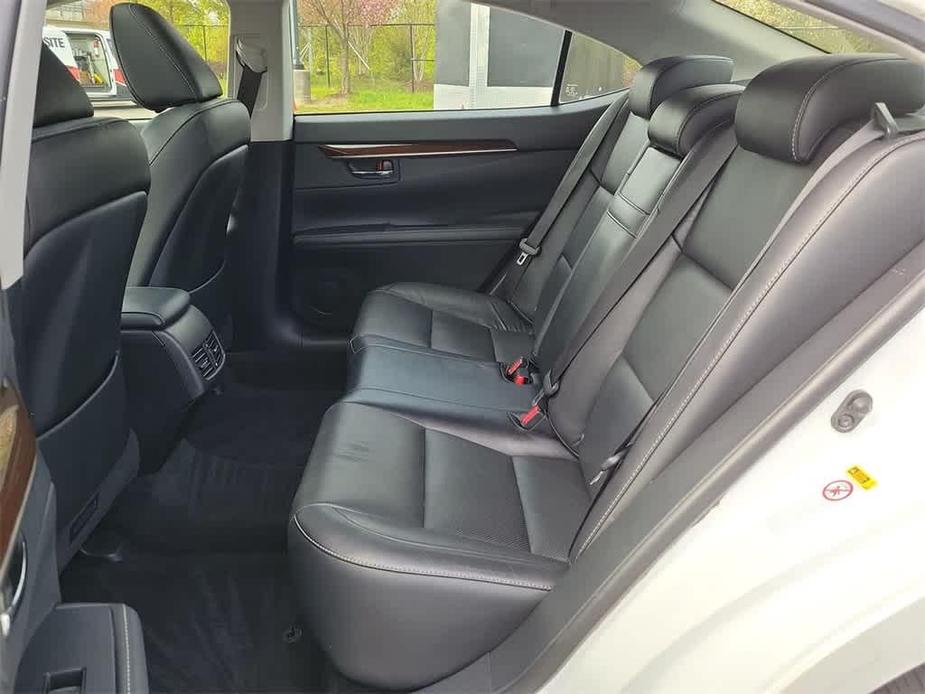 used 2015 Lexus ES 350 car, priced at $16,603