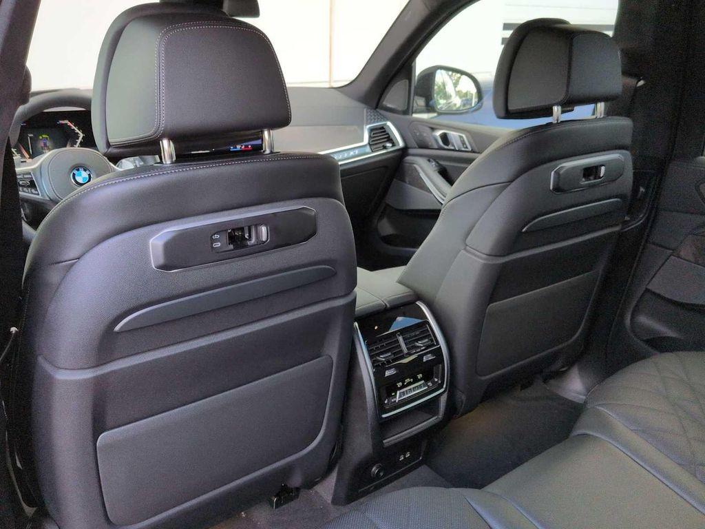 new 2026 BMW X7 car, priced at $103,930